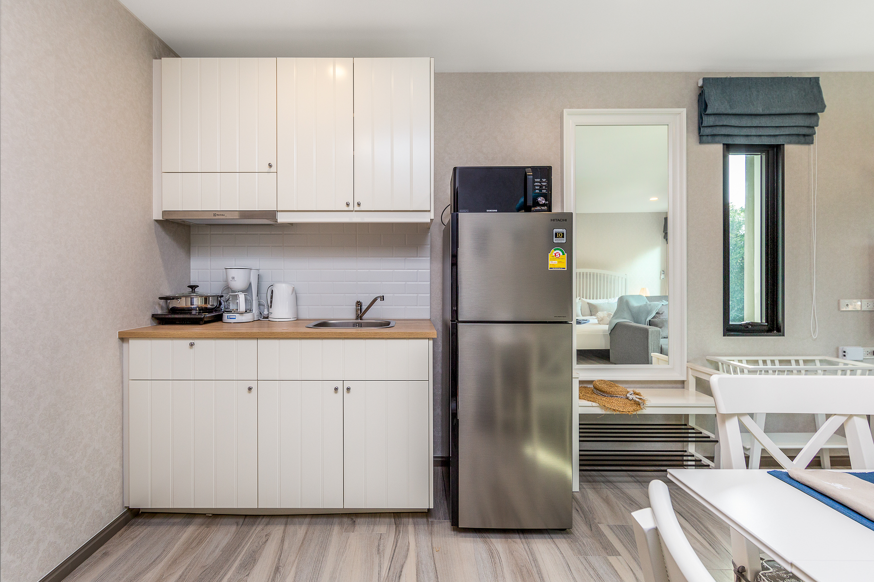 Комфортабельные апартаменты студия и с видом на бассейн в проекте Зе Тайтл Резиденс Наянг, на пляже Найянг