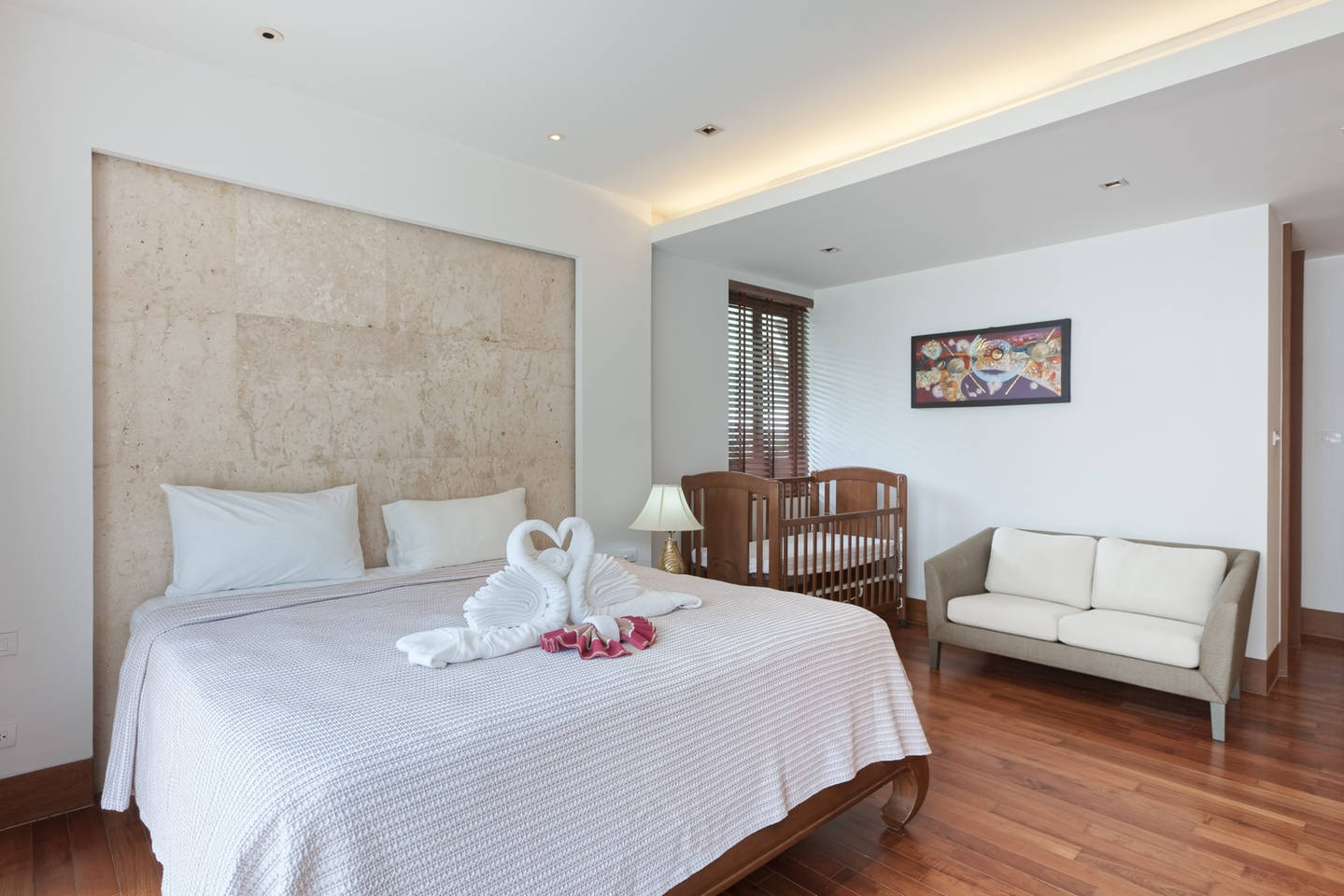 Property image - gallery 8