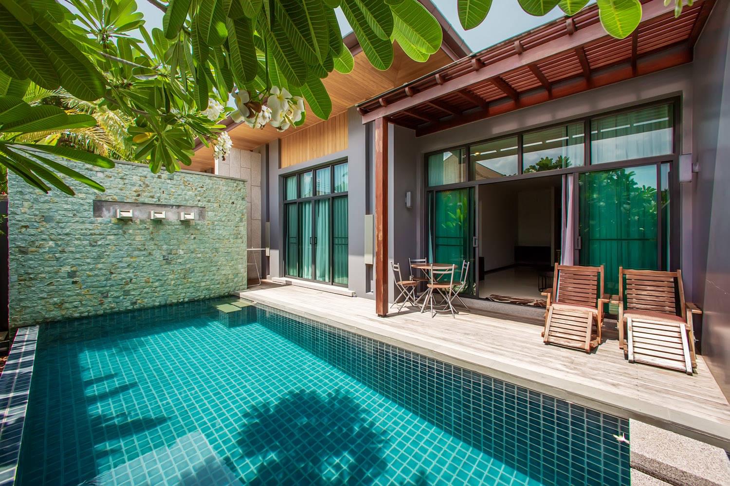 Комфортабельная вилла с 2 спальнями и с видом на бассейн в проекте Оникс, на пляже Найхарн