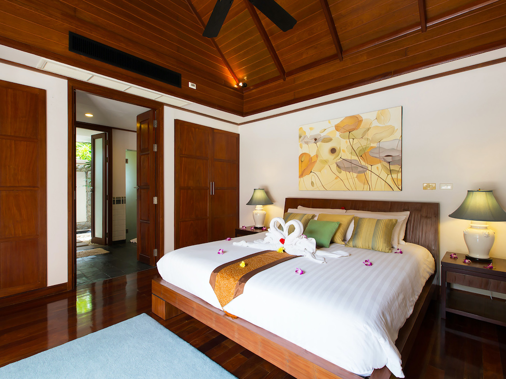 Потрясающая вилла с 3 спальнями и с видом на море в проекте Катаманда, на пляже Ката