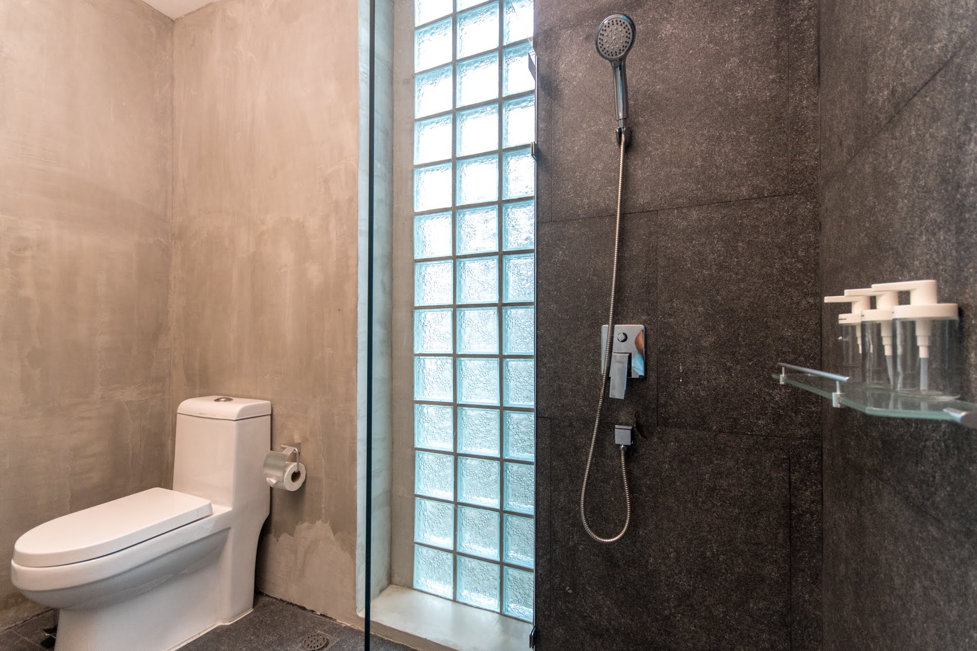 Property image - gallery 16