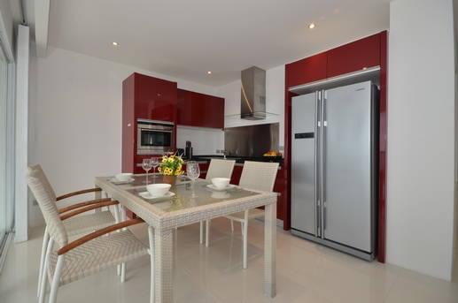 Великолепные апартаменты с 2 спальнями и с видом на море в проекте Сансет Плаза, на пляже Карон