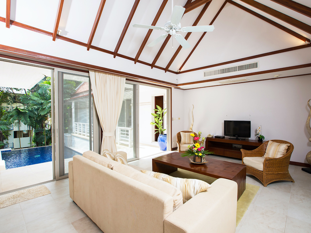 Потрясающая вилла с 3 спальнями и с видом на море в проекте Катаманда, на пляже Ката