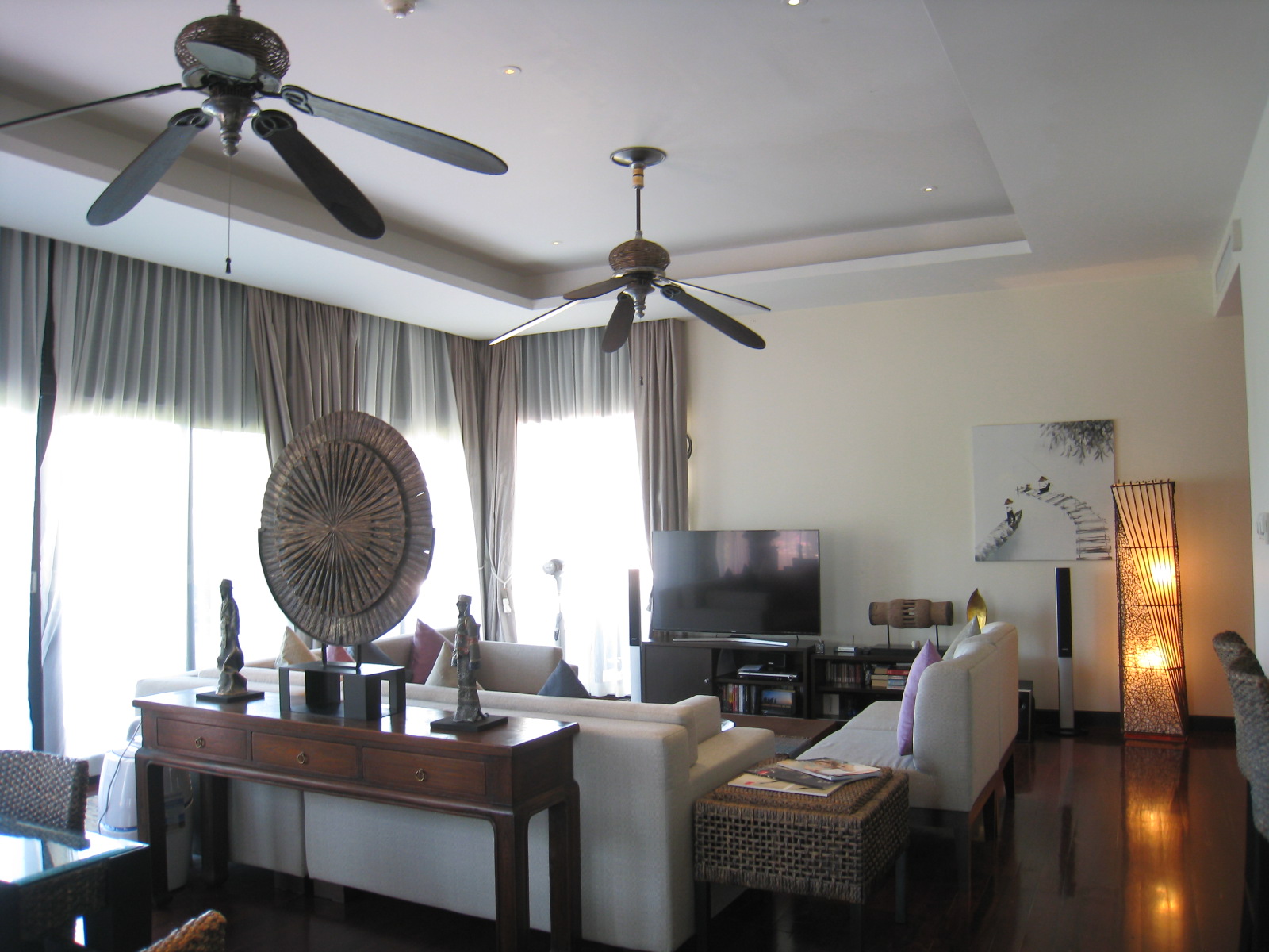 Роскошные апартаменты с 3 спальнями и с видом на сад, не далеко от моря в проекте Маантаван, на пляже Бангтао/Лагуна