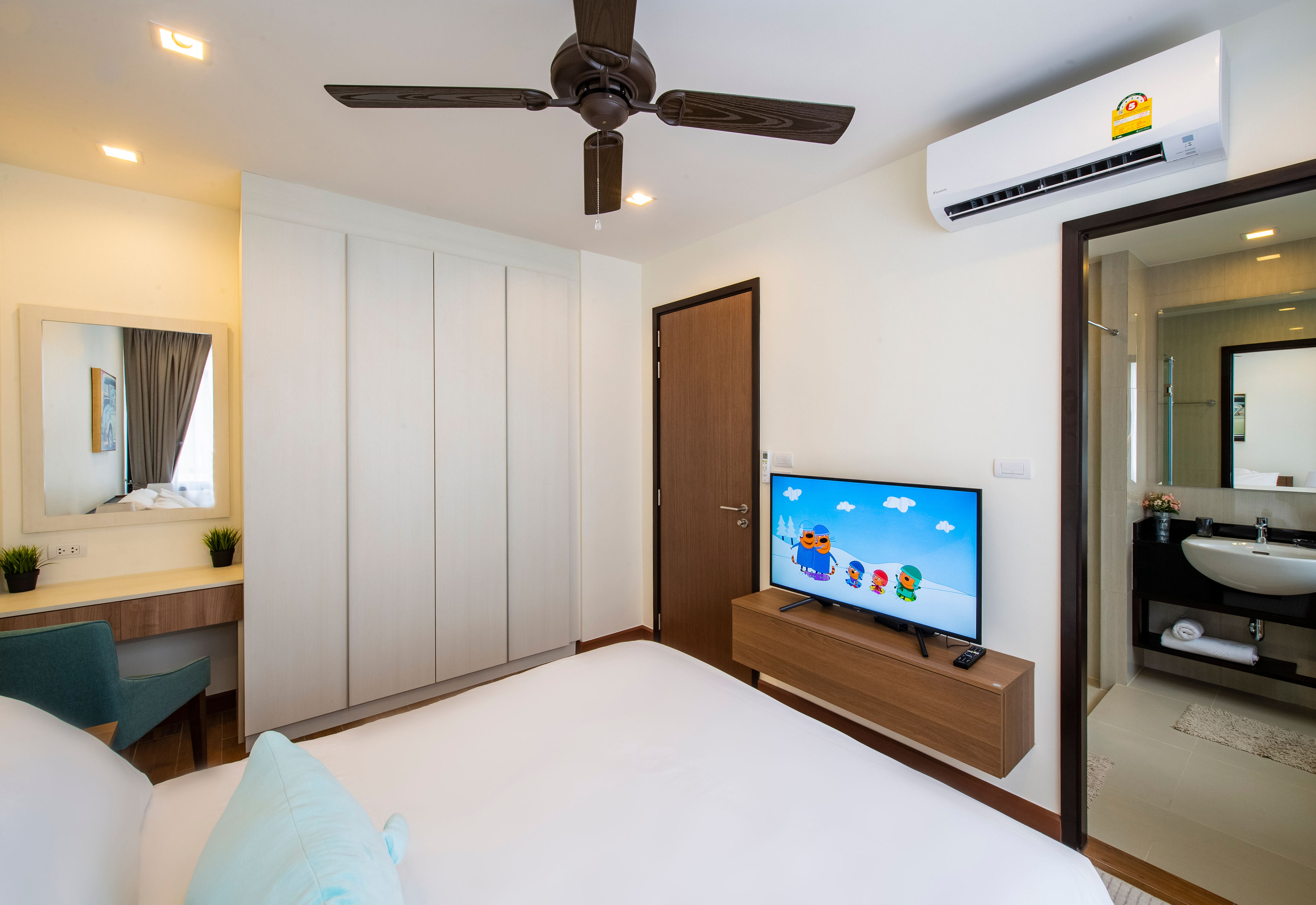 Property image - gallery 23