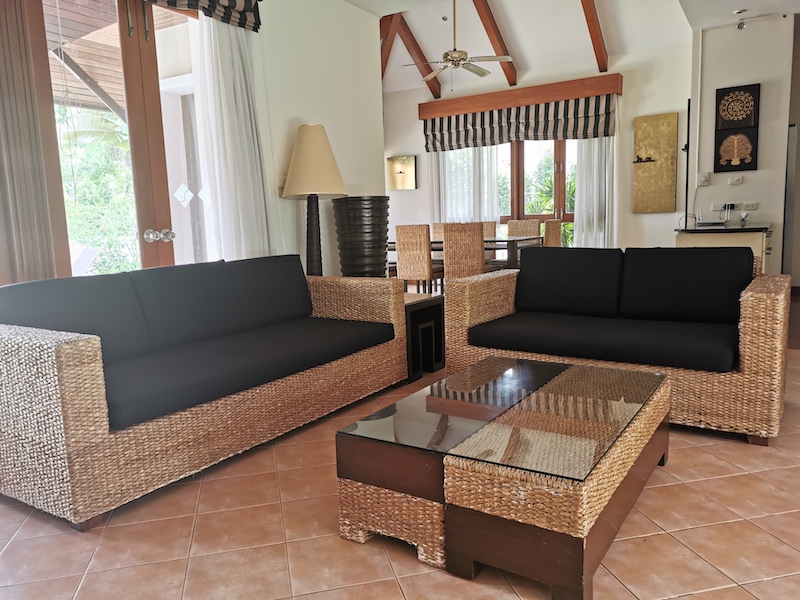 Сказочная вилла с 3 спальнями и с видом на бассейн в проекте Лагуна Хомс, на пляже Бангтао/Лагуна (+ Видео обзор)