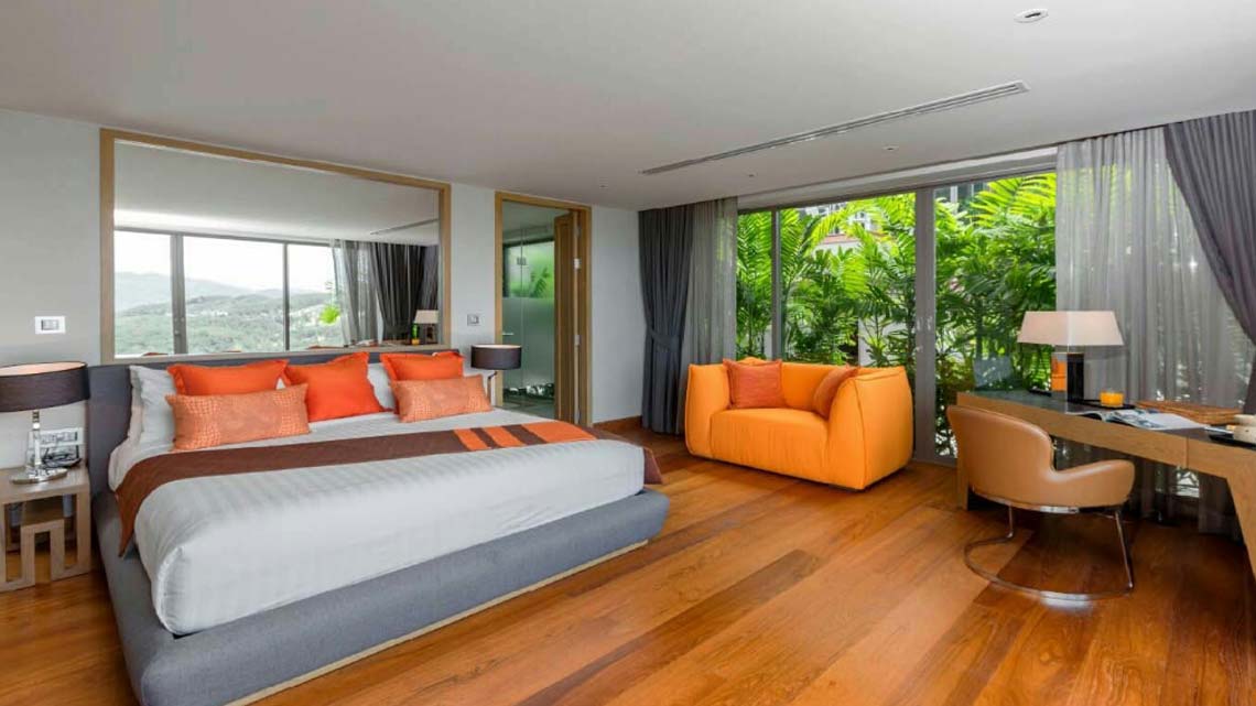 Сказочная вилла премиум класса с 7 спальнями и с видом на море в проекте Ля Колин, на пляже Лаян 