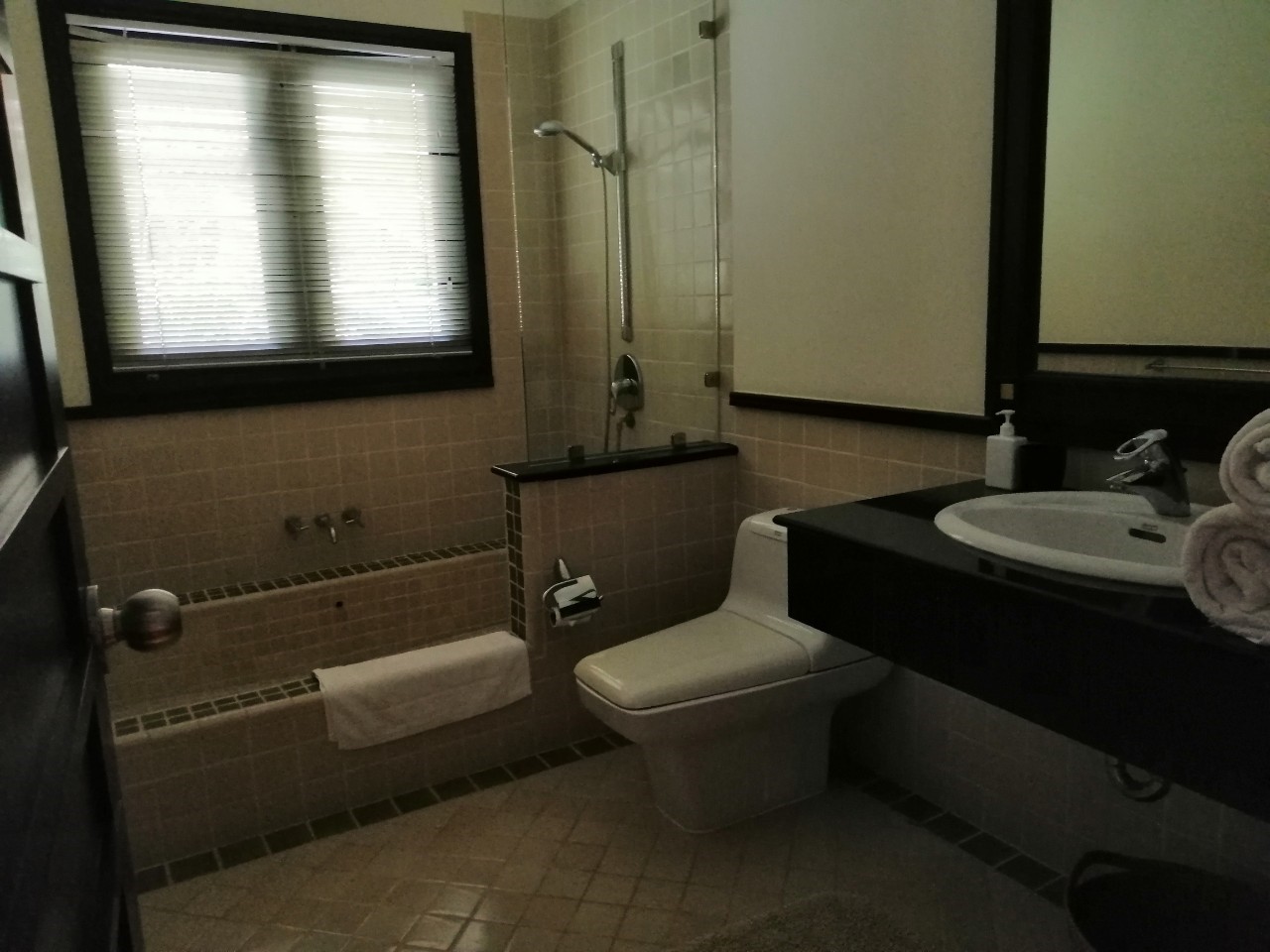 Property image - gallery 24