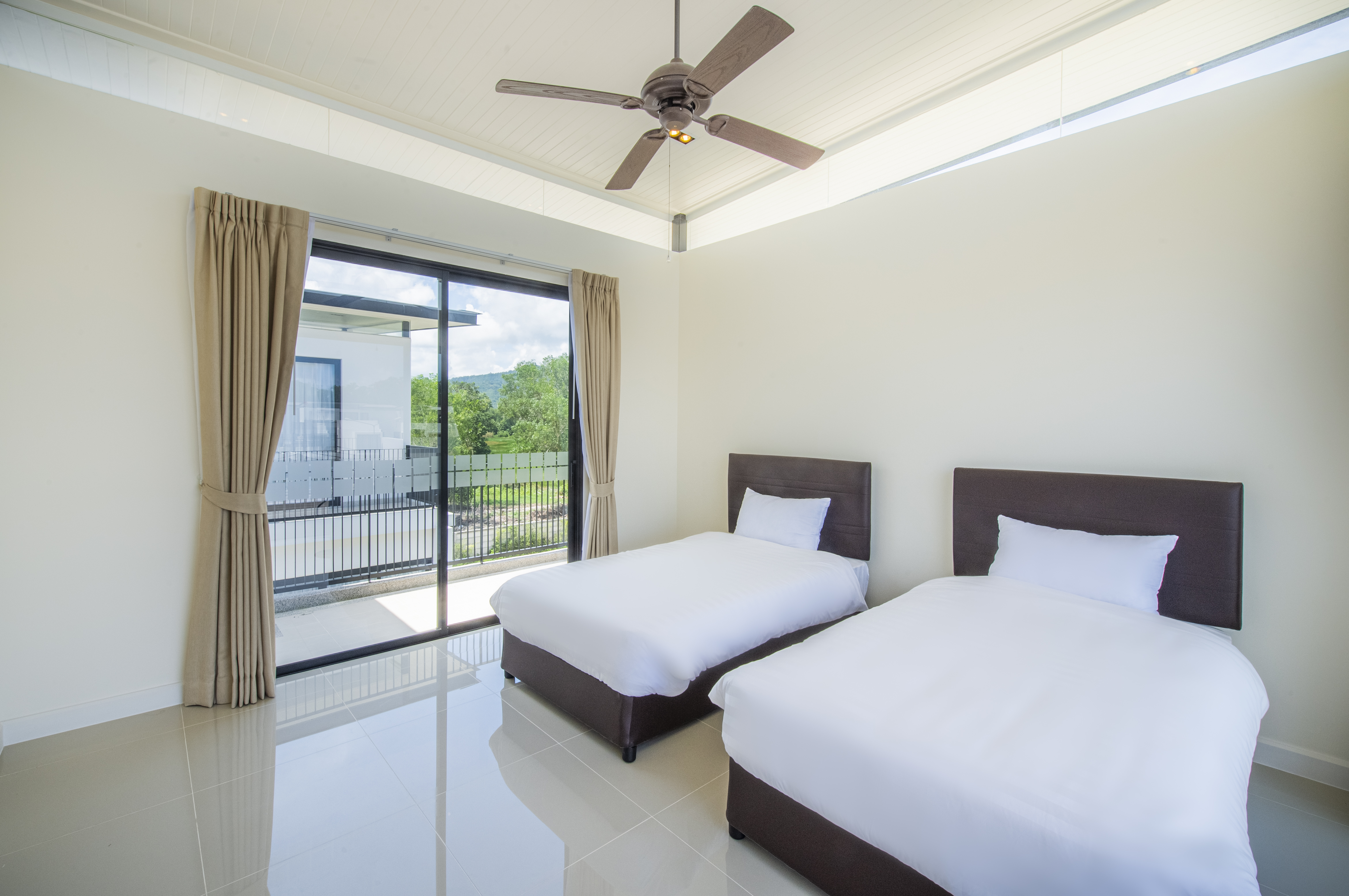 Property image - gallery 28