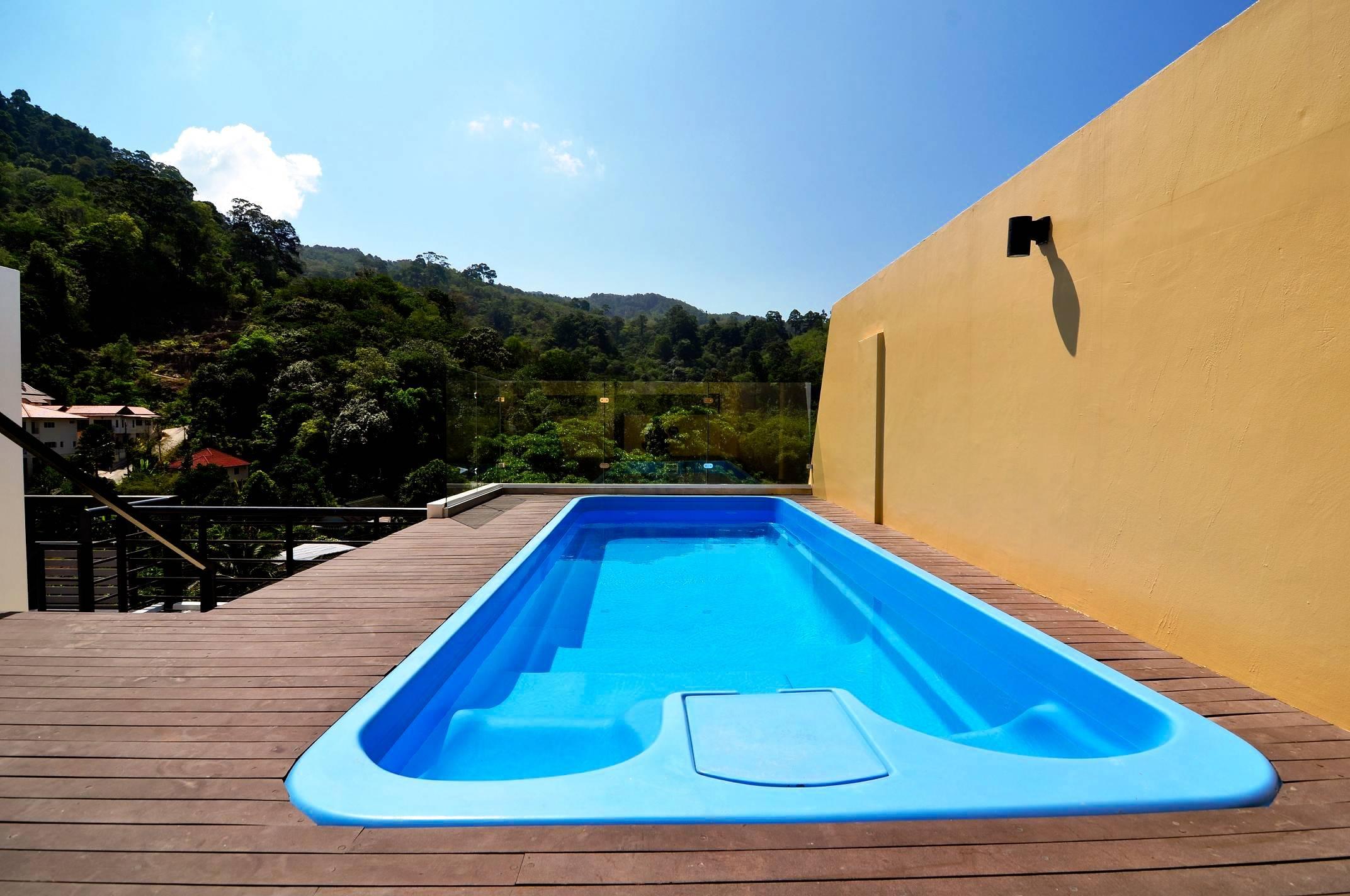 Превосходные апартаменты с 2 спальнями и с видом на город в проекте Роял Камала, на пляже Камала 