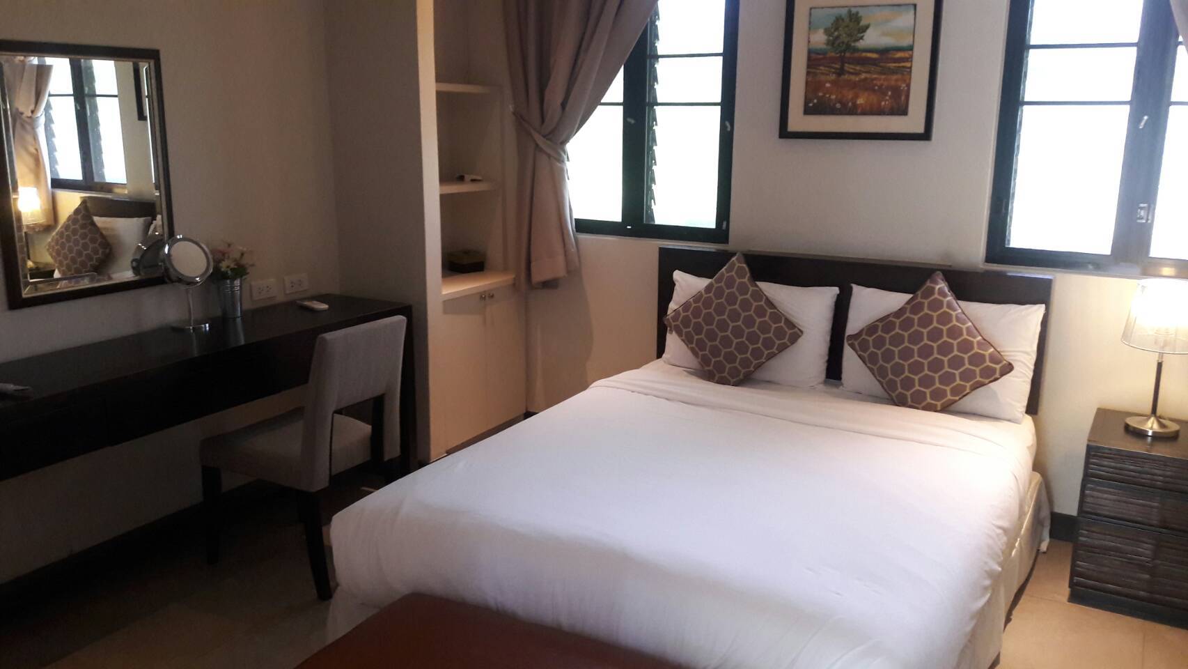 Комфортабельная вилла с 4 спальнями и с видом на бассейн в проекте Пхурисала, на пляже Бангтао/Лагуна