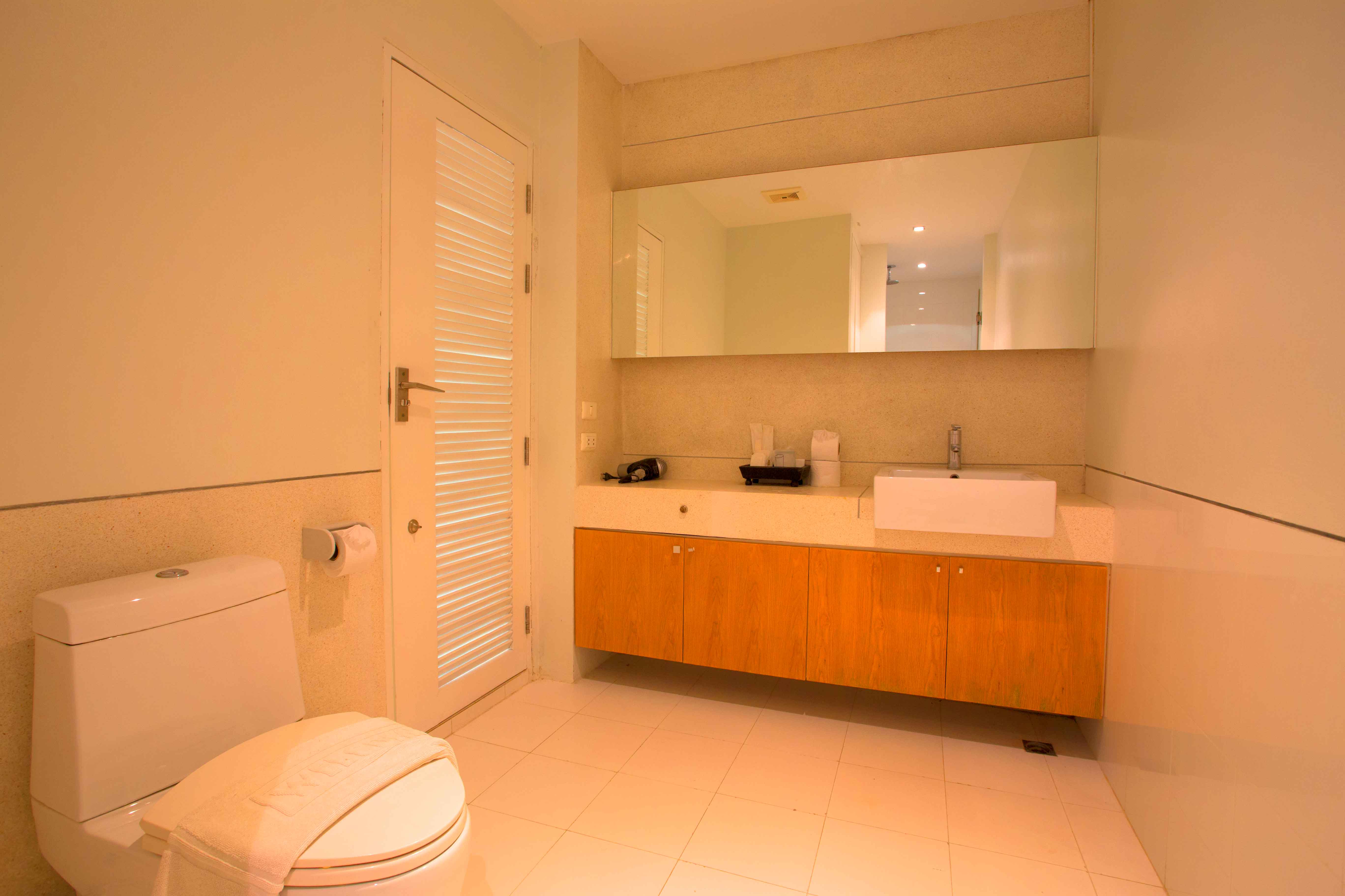 Прекрасные апартаменты с 1 спальней и с видом на горы в проекте Зе Tрис резиденс, на пляже Камала 