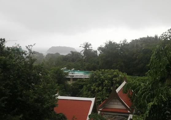 Роскошная вилла с 2 спальнями и с видом на бассейн в проекте Катаманда, на пляже Ката