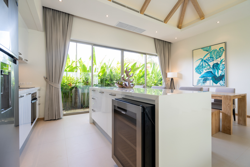 Прекрасная вилла с 3 спальнями и с видом на бассейн в проекте Тричада, на пляже Бангтао/Лагуна