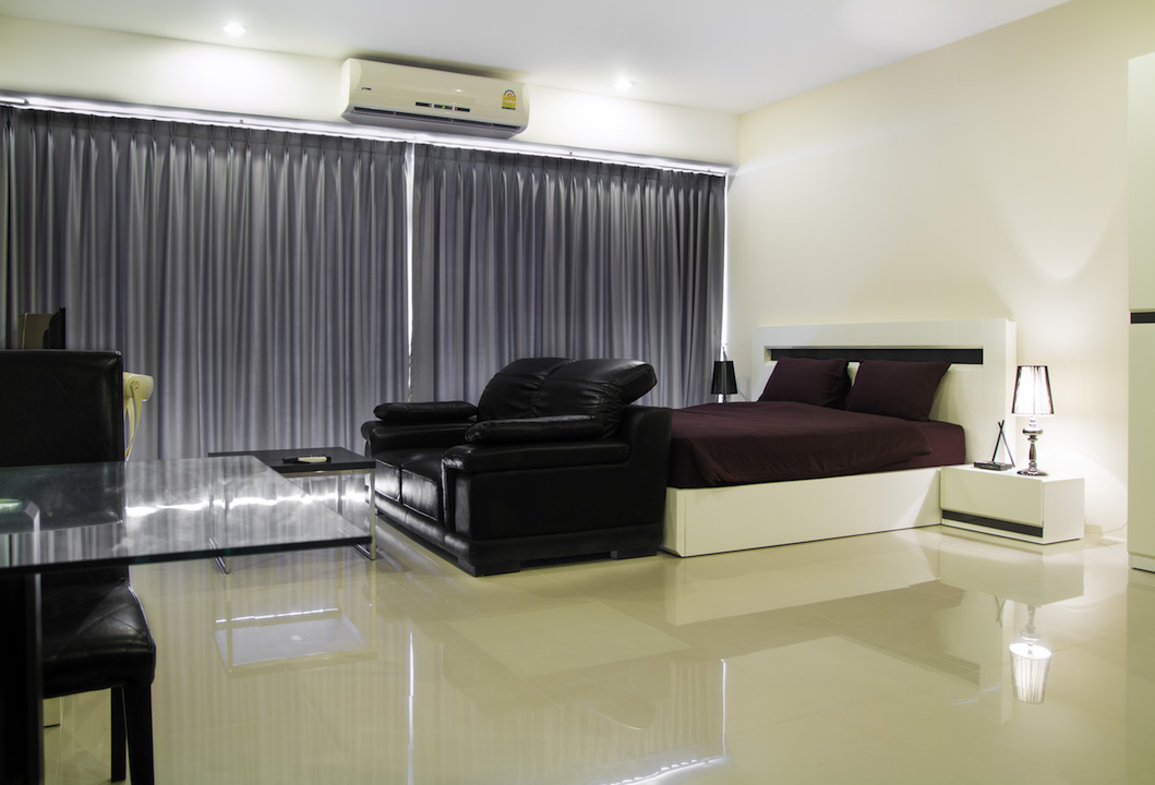 Потрясающие апартаменты студия и с видом на бассейн в проекте Карон Чик, на пляже Карон