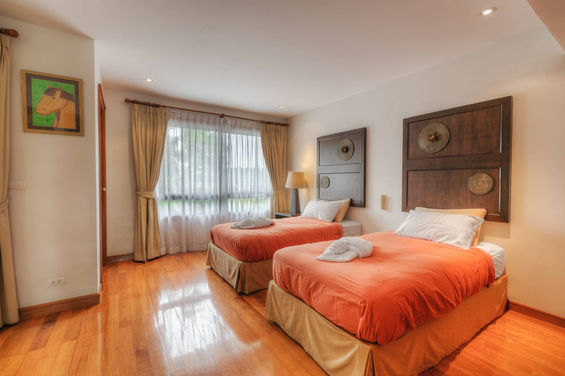 Property image - gallery 8