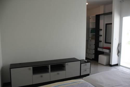 Property image - gallery 17
