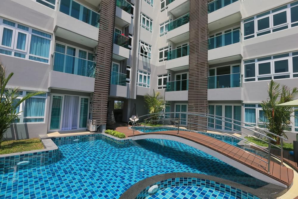 Удобные апартаменты с 1 спальней и с видом на бассейн в проекте Калипсо, на пляже Найхарн