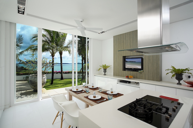 Сказочная вилла премиум класса с 5 спальнями и с видом на море в проекте Зе Бэй, на пляже Мыс Яму