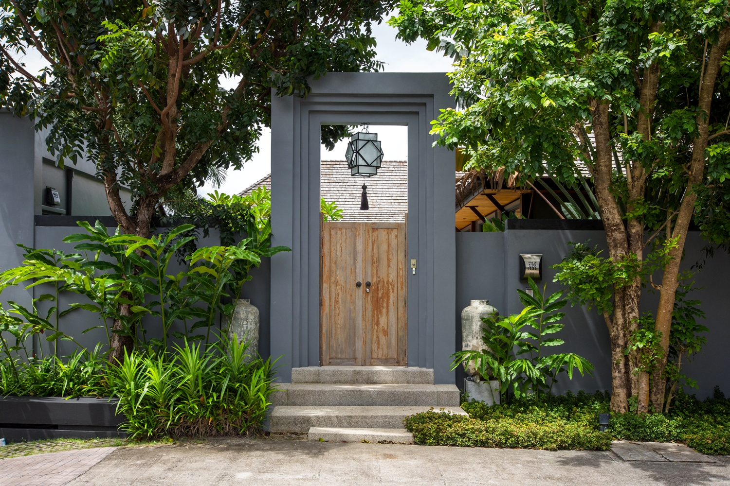 Великолепная вилла с 3 спальнями и с видом на бассейн в проекте Сайюань Естейт, на пляже Равай