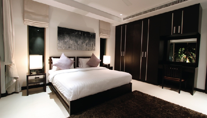 Cтильная вилла с 4 спальнями и с видом на бассейн в проекте Анчан 3, на пляже Бангтао/Лагуна