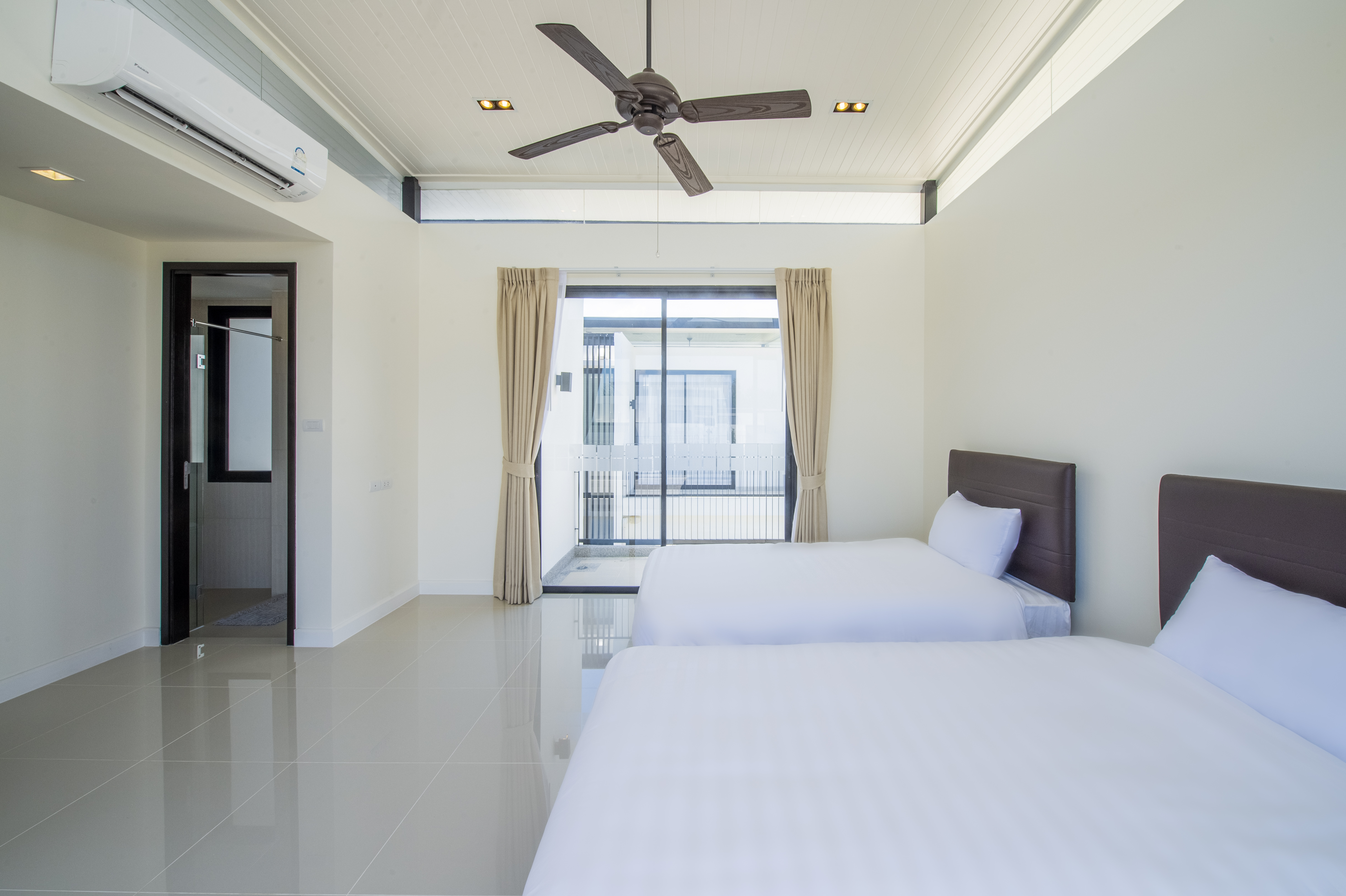 Property image - gallery 29