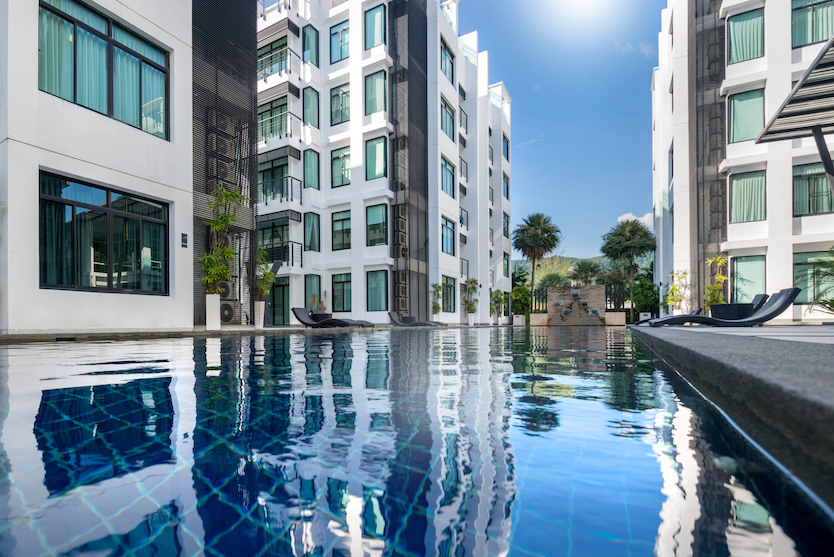 Удобные апартаменты с 3 спальнями и с видом на бассейн в проекте Реджент Камала, на пляже Камала 