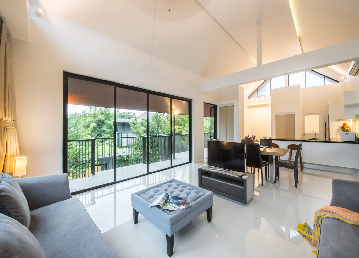 Сказочная вилла с 3 спальнями и с видом на бассейн в проекте Пхурисала, на пляже Бангтао/Лагуна