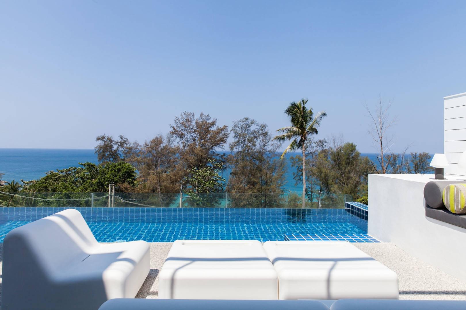 Прекрасная вилла с 3 спальнями и с видом на море в проекте Сурин Хайтс, на пляже Сурин