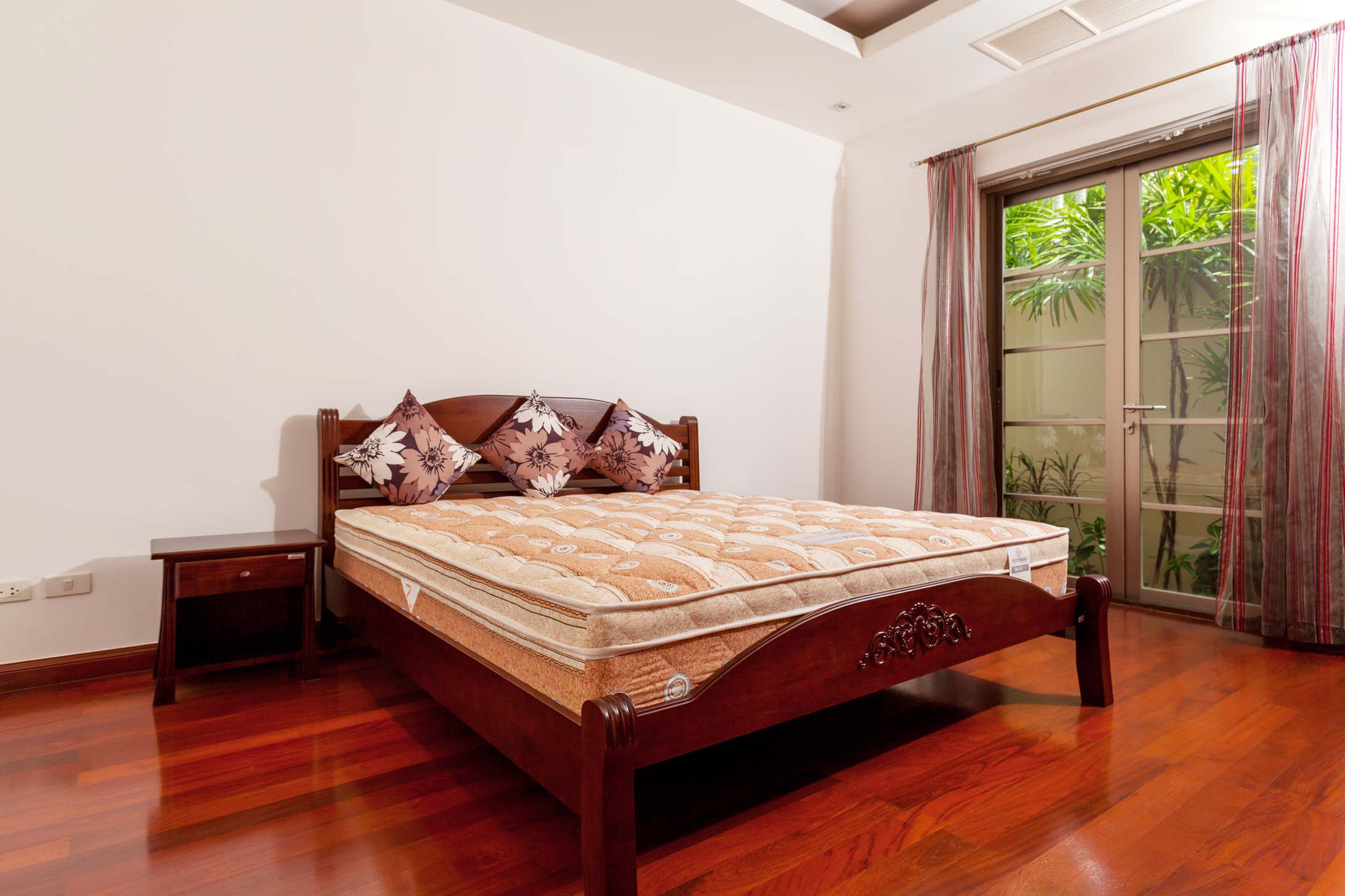 Property image - gallery 24