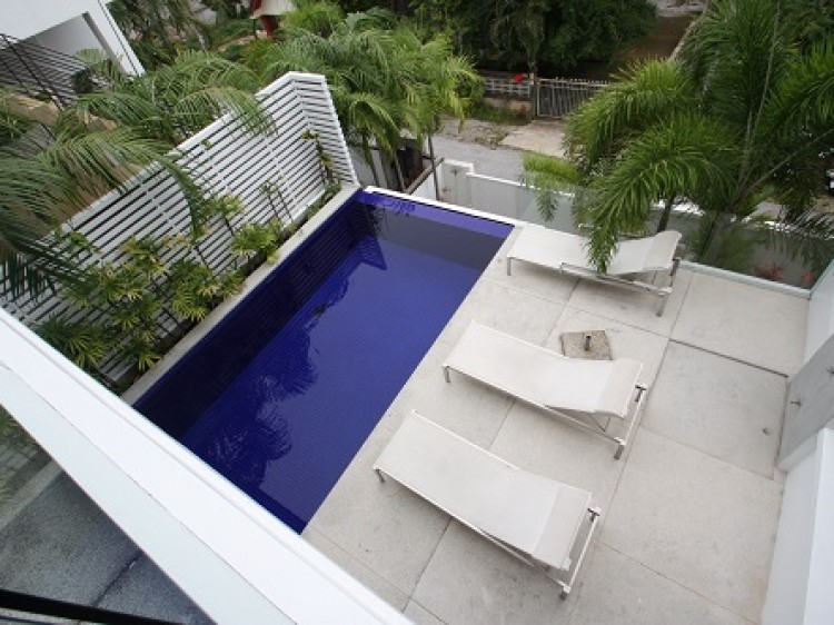 Cтильная вилла с 3 спальнями, на пляже Найхарн