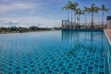 Cтильные апартаменты студия и с видом на город в проекте Ката Озон, на пляже Ката