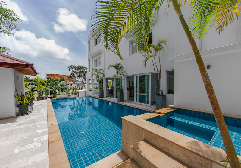 Property image - photo 2