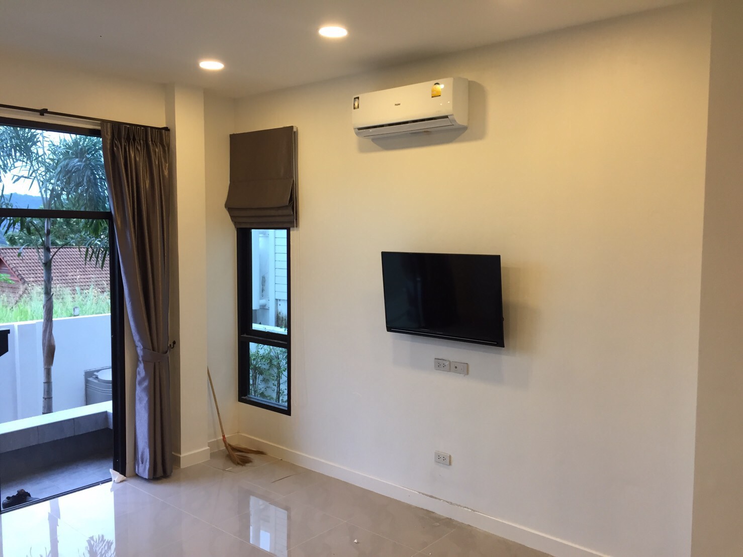 Property image - gallery 13