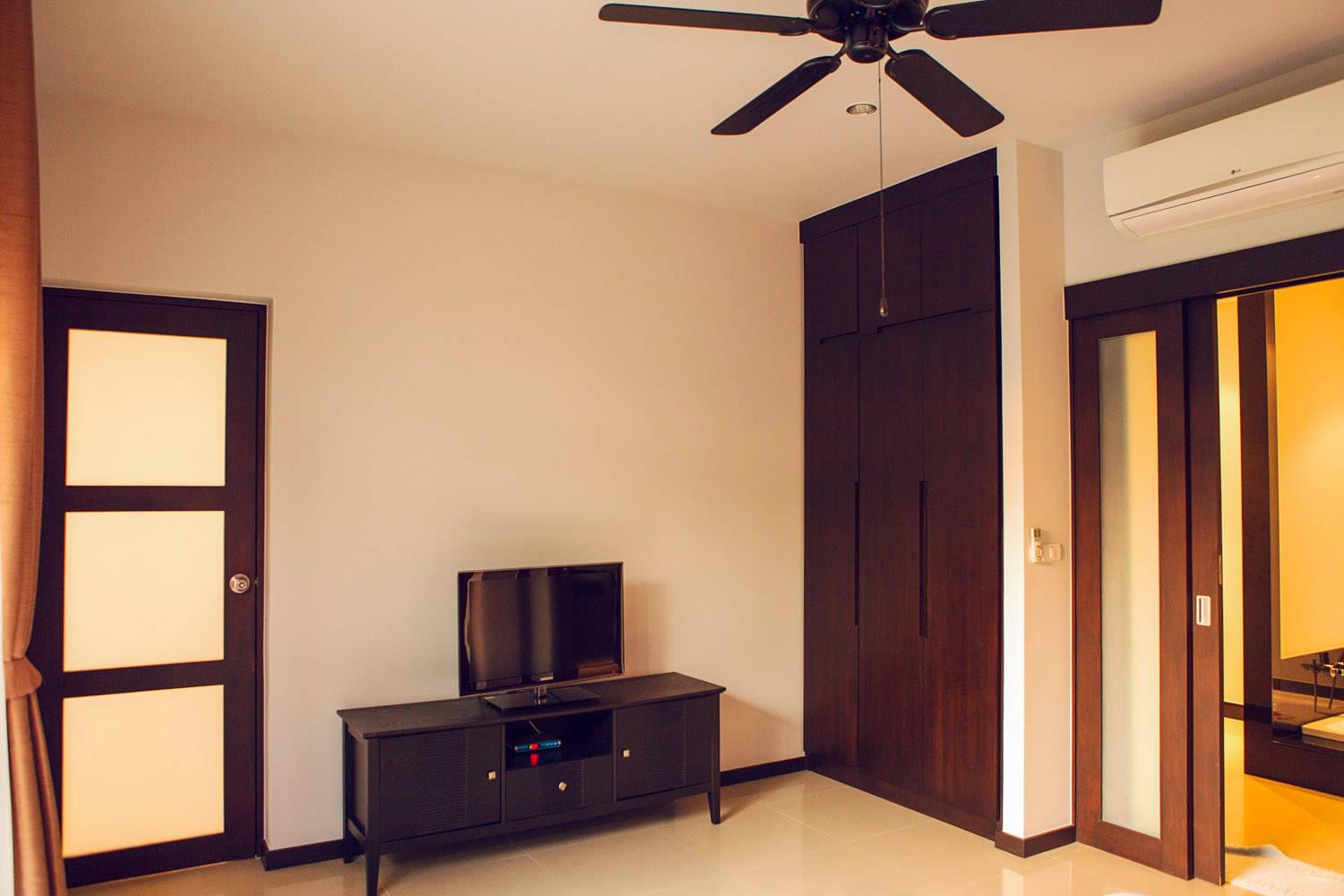 Property image - gallery 9