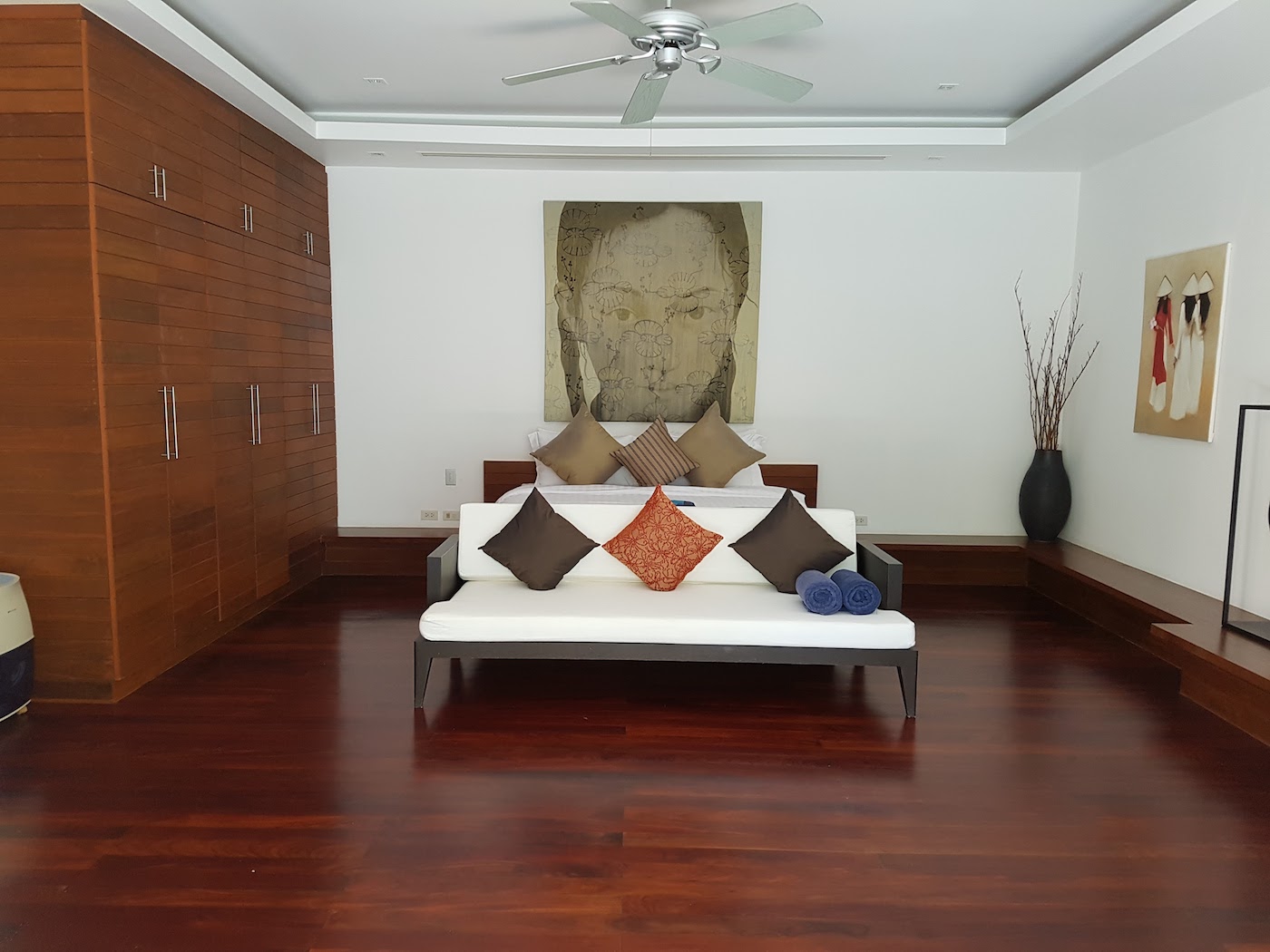 Модная вилла с 3 спальнями и с видом на бассейн в проекте Зе Резиденс Бангтао, на пляже Бангтао/Лагуна (+ Видео обзор)