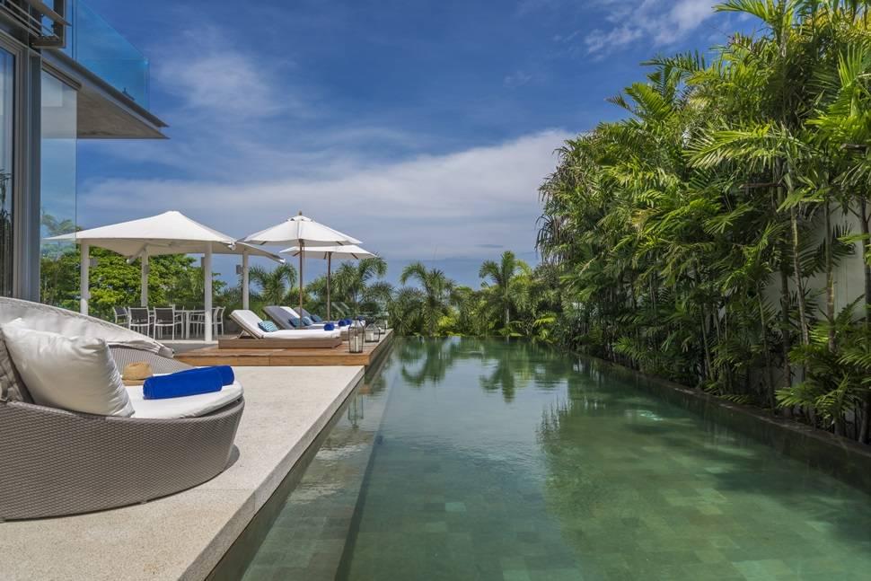 Модная вилла с 4 спальнями и с видом на море в проекте Сава виллаc, на пляже Натай