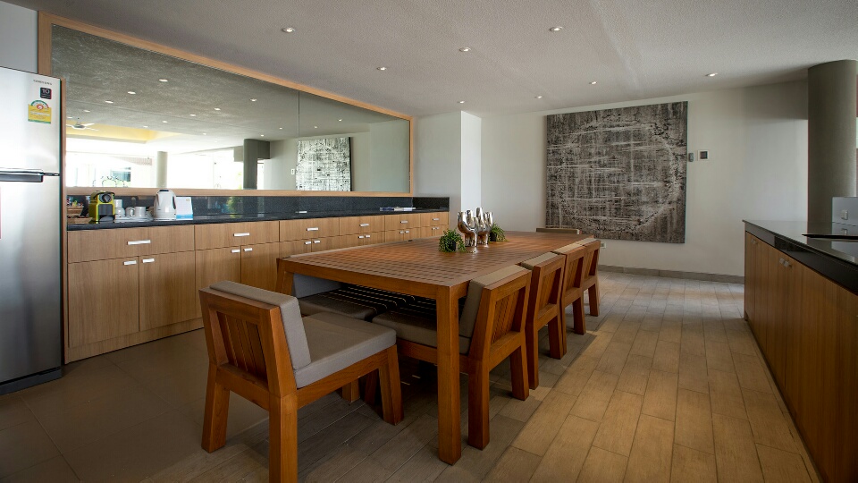 Cтильная вилла премиум класса с 5 спальнями и с видом на море в проекте Ля Колин, на пляже Лаян 