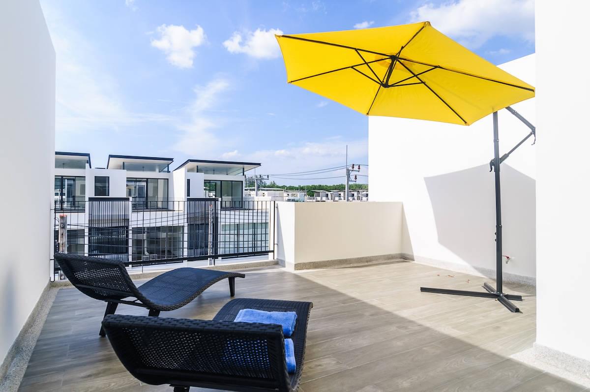 Удобный таунхаус с 2 спальнями и с видом на сад в проекте Лагуна Парк, на пляже Бангтао/Лагуна