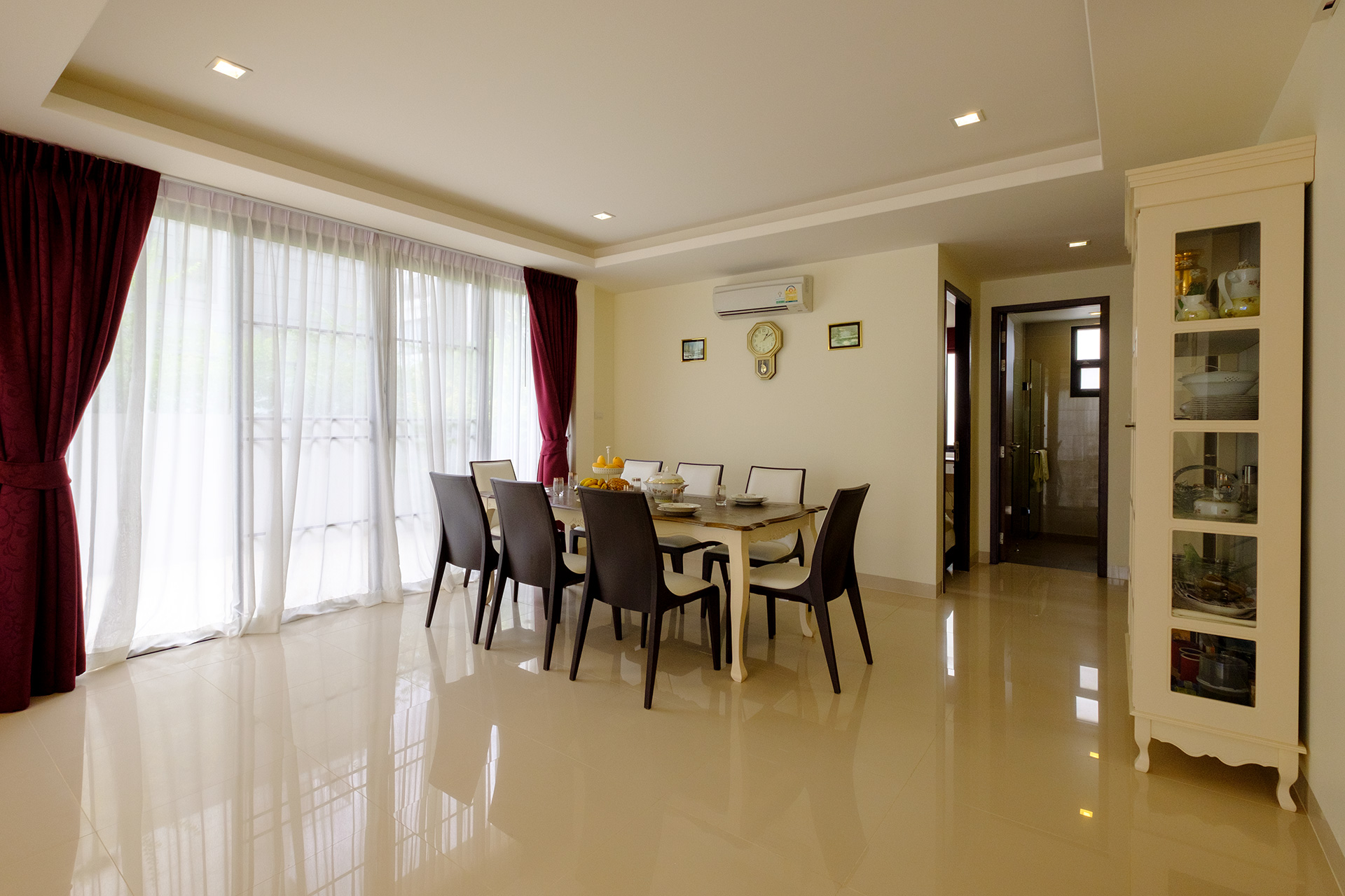 Восхитительная вилла с 4 спальнями и с видом на сад в проекте Лагуна Парк, на пляже Бангтао/Лагуна