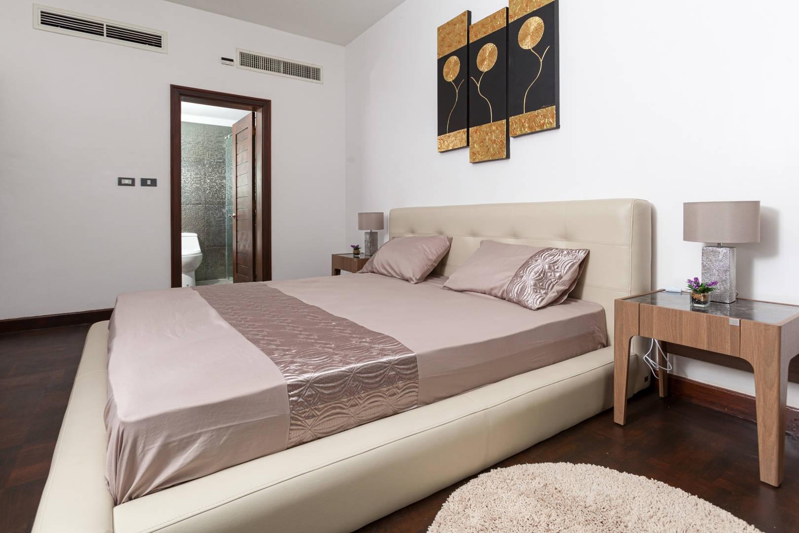 Property image - gallery 8