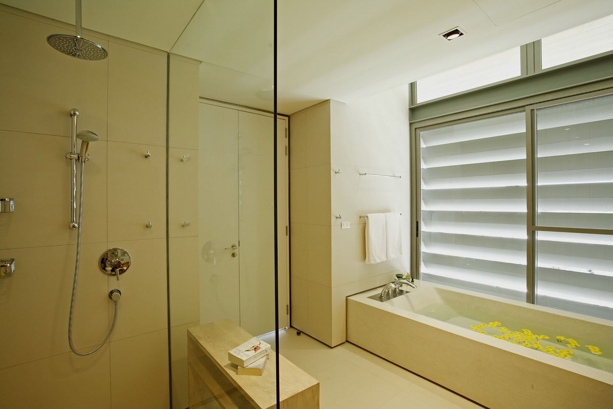 Property image - gallery 33