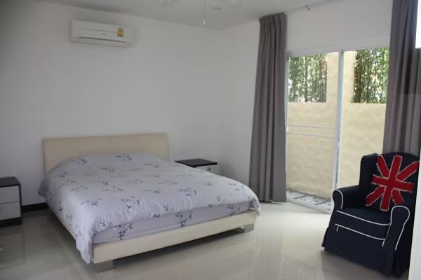 Property image - gallery 11