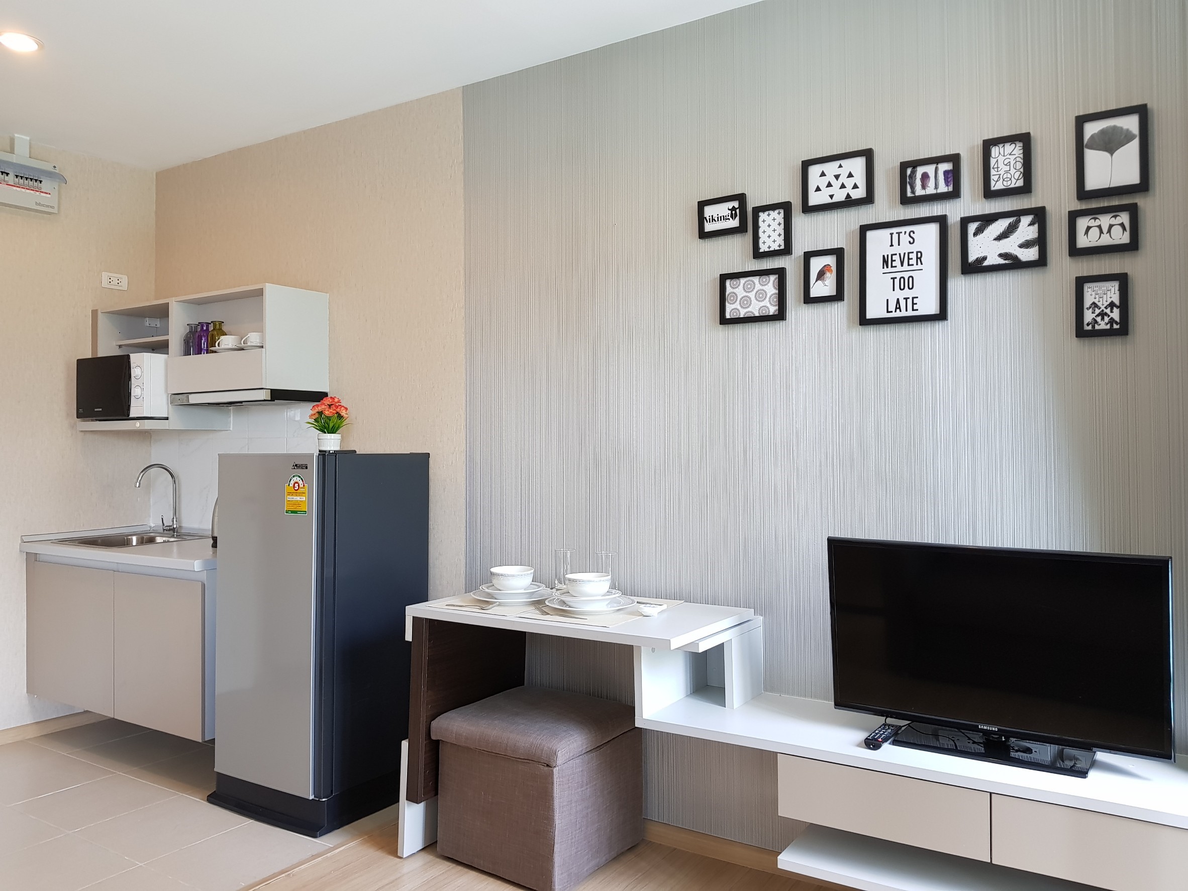 Восхитительные апартаменты с 1 спальней и с видом на город в проекте Зескейп 1 Кондоминиум, на пляже Бангтао/Лагуна