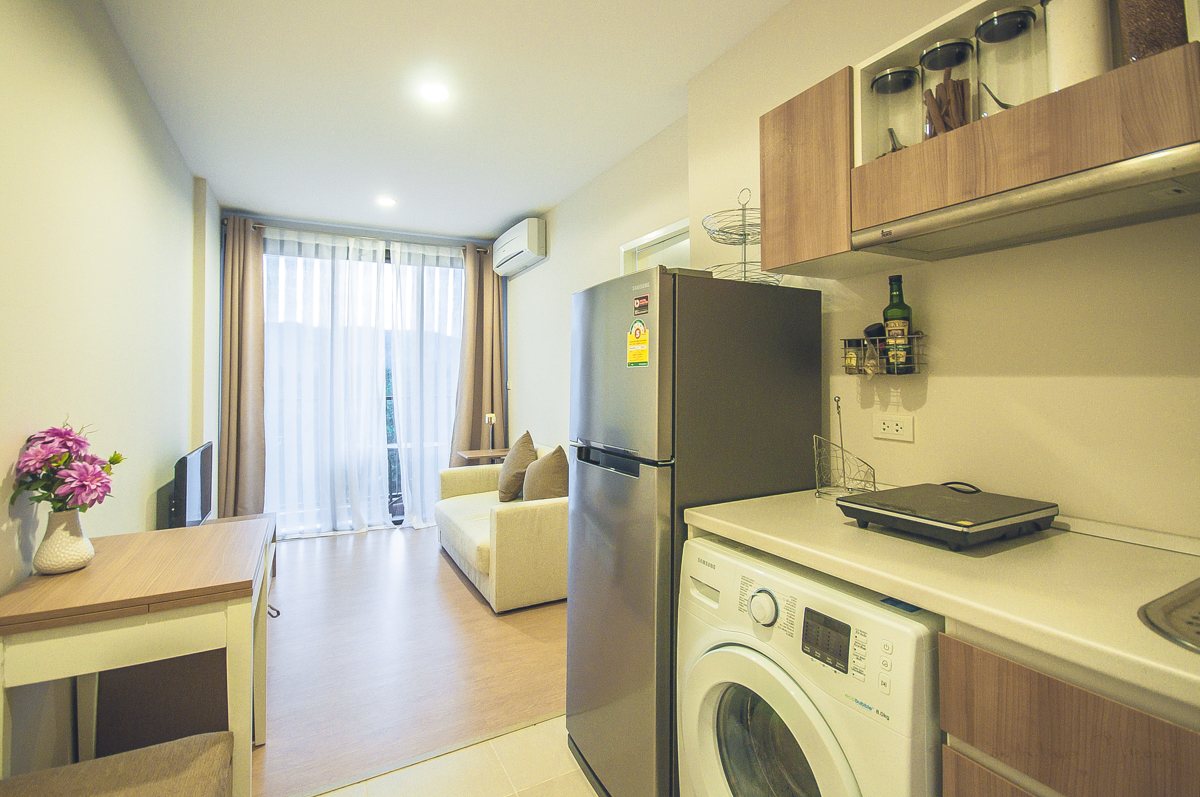 Модные апартаменты с 1 спальней и с видом на город в проекте Зескейп 1 Кондоминиум, на пляже Бангтао/Лагуна