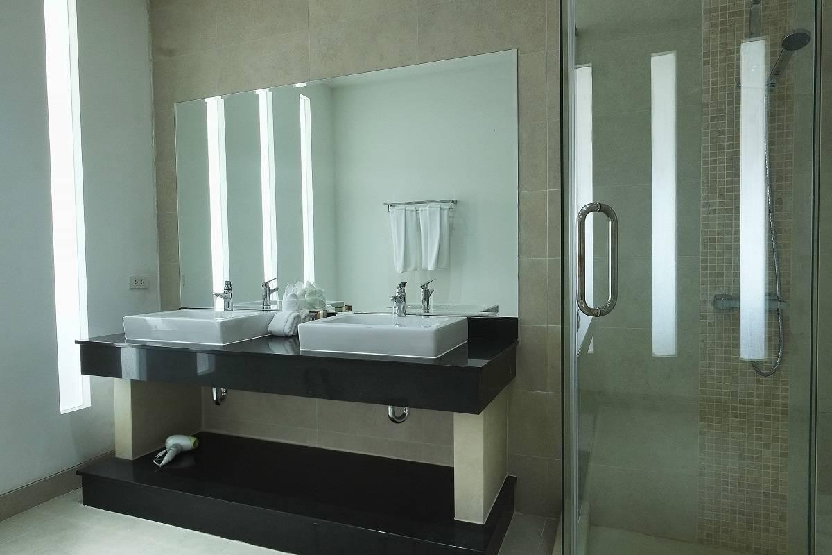 Восхитительные апартаменты с 3 спальнями и с видом на море в проекте Сансури, на пляже Сурин