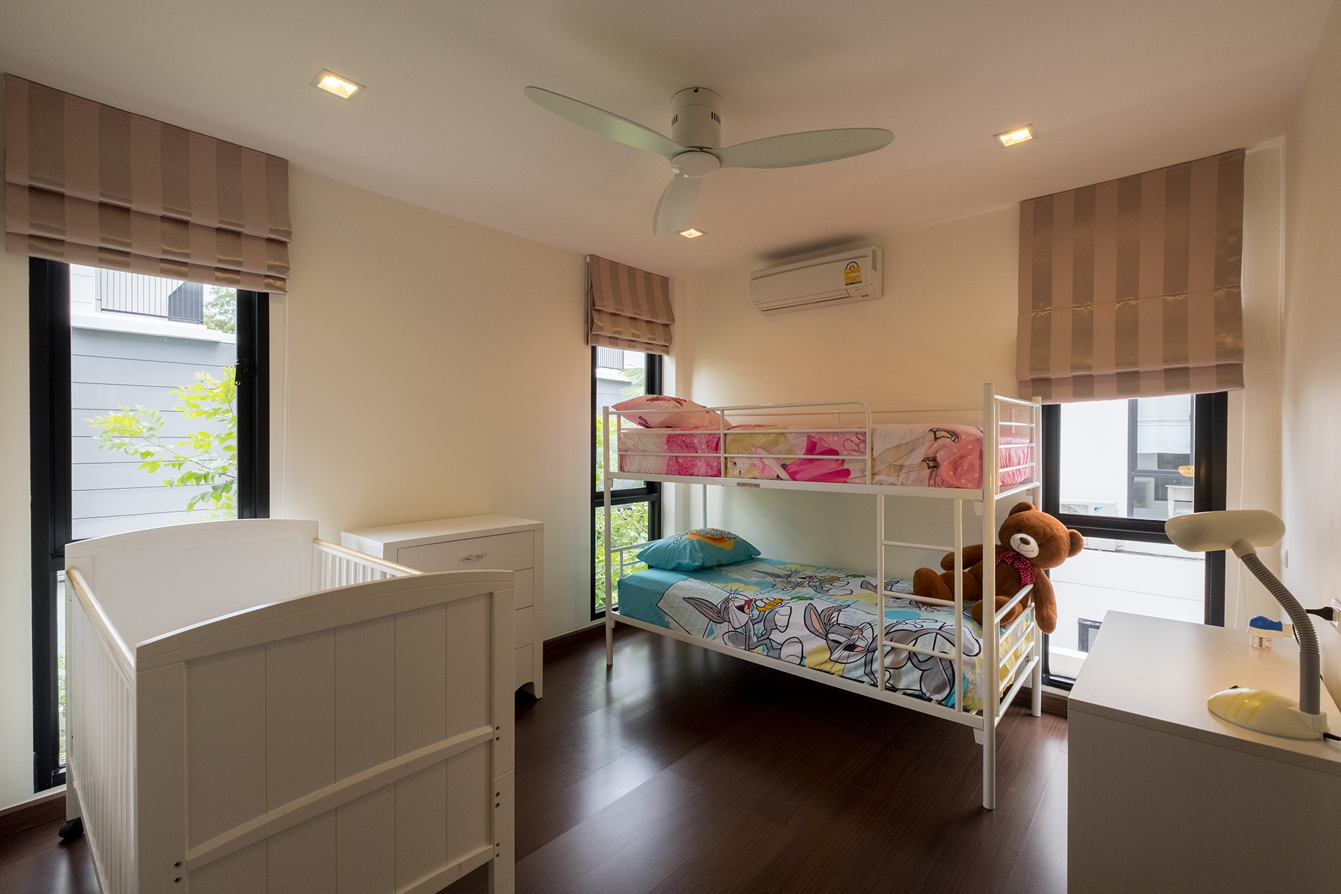 Property image - gallery 25