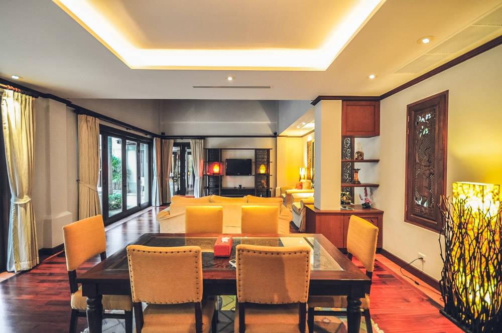 Удобная вилла с 4 спальнями и с видом на бассейн в проекте Сайтан, на пляже Бангтао/Лагуна (+ Видео обзор)