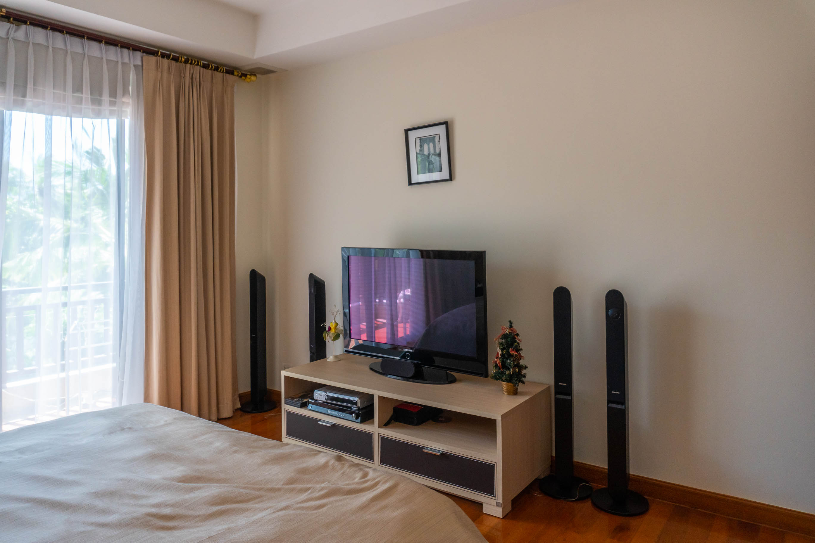 Property image - gallery 94