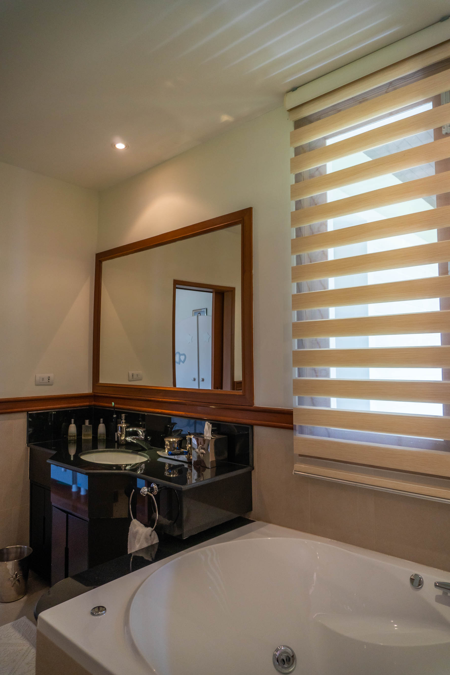 Property image - gallery 143